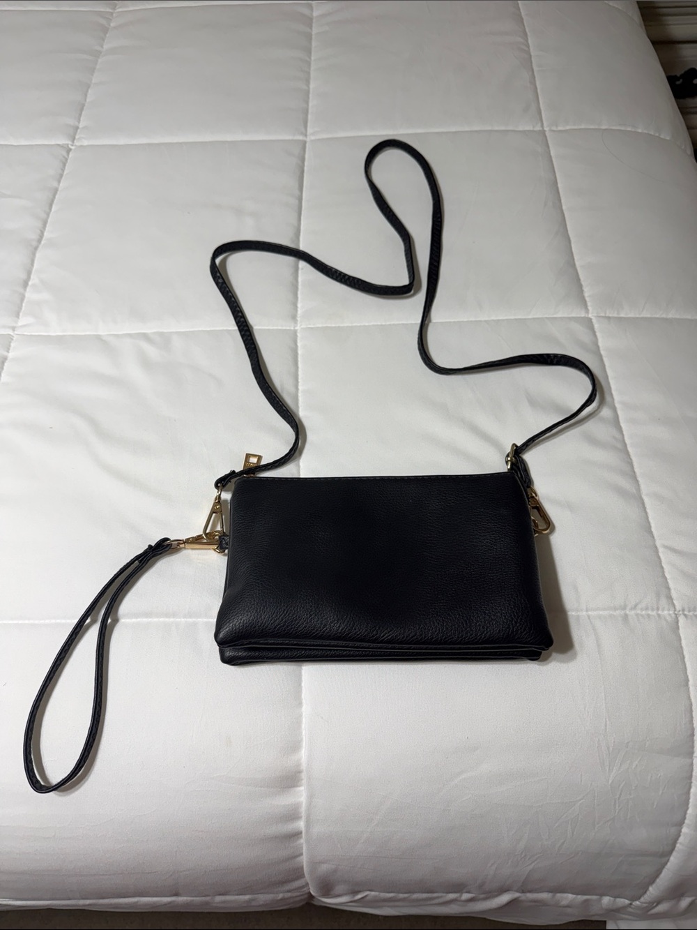 Classic Black Leather Crossbody Wristlet - Unbranded